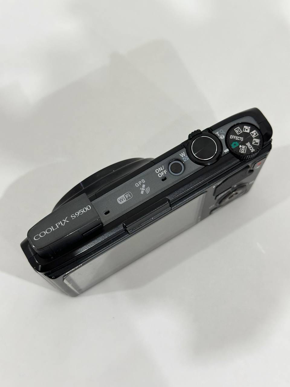 デジタルカメラ M Nikon COOLPIX S9500 COOLPIX S9500 - 概要 | コンパクトデジタルカメラ | ニコン